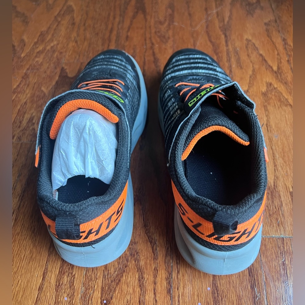 Skechers Kids Light-Up Sneakers Black & Orange - Picture 5 of 8